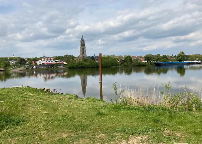 Pipowagen Eldikse Blauwe Camping